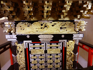 欄間彫刻・飛龍